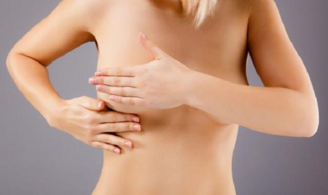 Почему болит грудь у женщин — причины, симптомы, решение проблемы